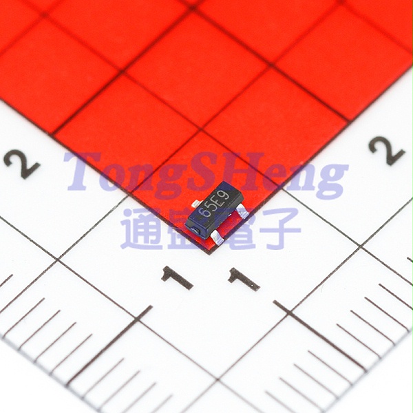 ME6206A33M3G 662K 3.3V SOT-23 LDO稳压器集成IC